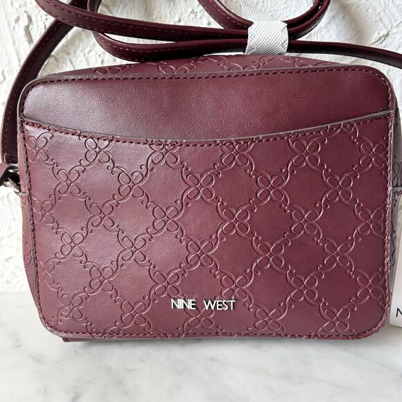 Nine West Calandra Mini Crossbody Bag Merlot Leather Women's Purse Zip Top - Picture 1 of 8